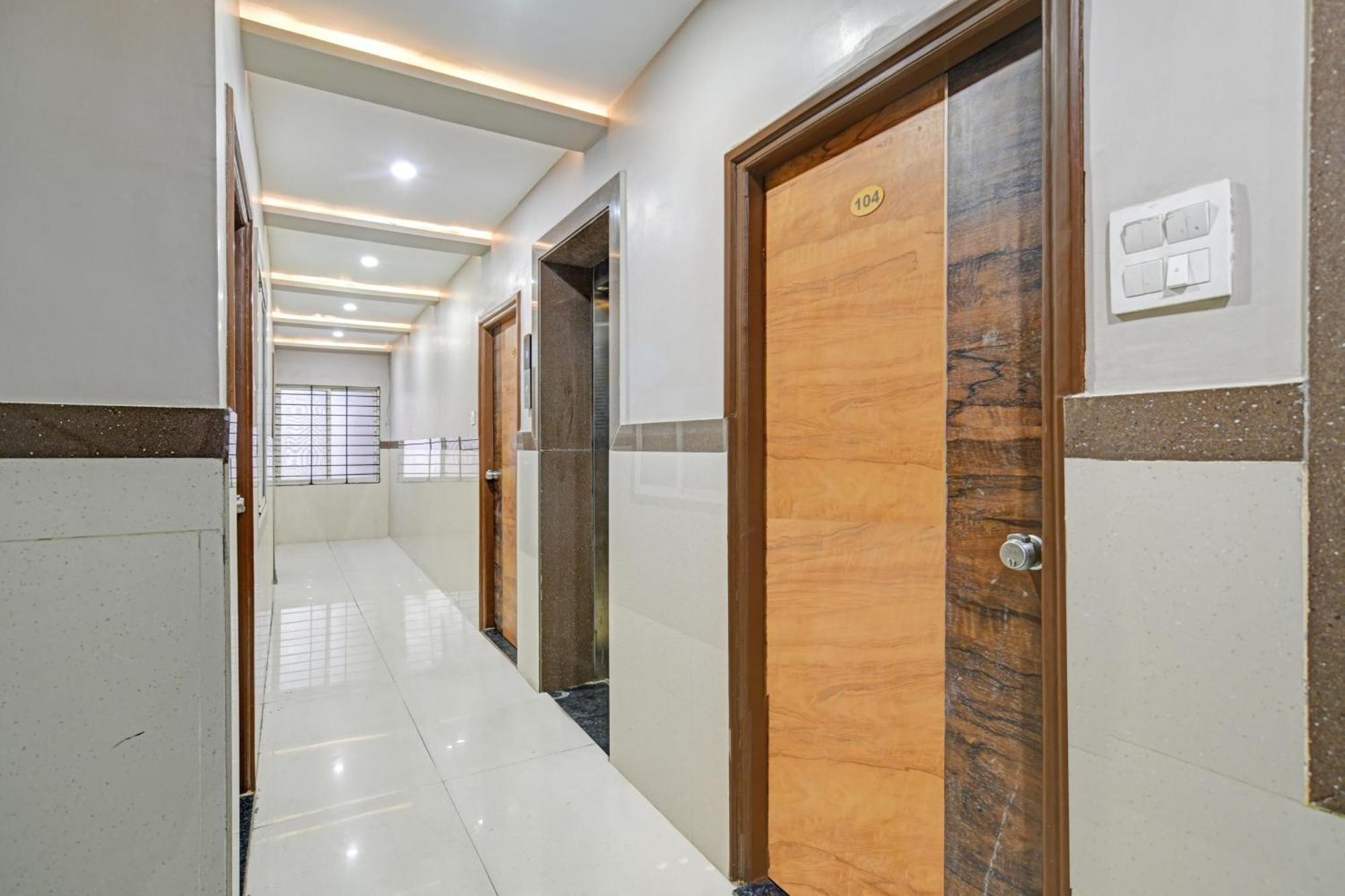 Hotel O Blue Wings Indore Ngoại thất bức ảnh